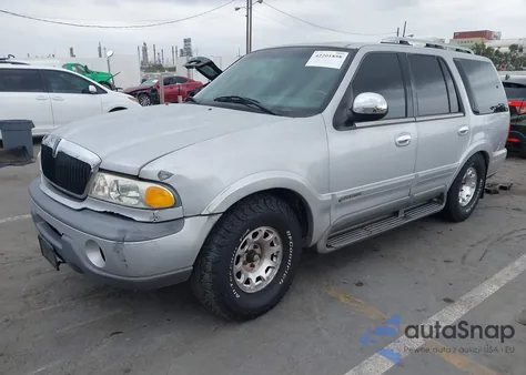 1998 Lincoln Navigator z USA, uszkodzony, nr VIN 5LMRU27L7WLJ33443